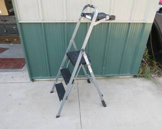 Lot 254. Skinny Mini Step Ladder