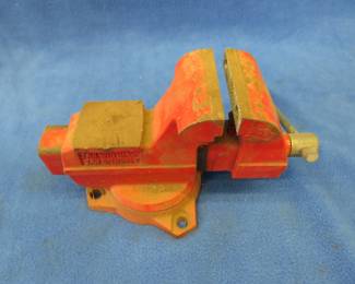 Lot 281. 3.5" Wilton bench vice