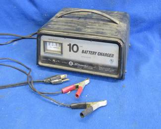 Lot 289. Schumacher 10 Amp Battery Charger