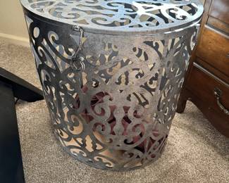 METAL HAMPER