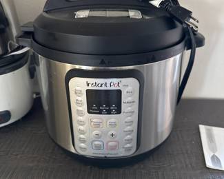 INSTANT POT