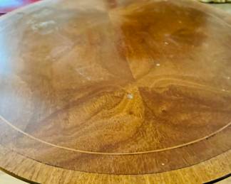 Pie table’s top