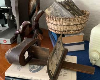 Antique photo viewer 