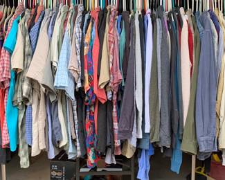 Men’s short and long sleeve collared shirts. Sizes small-large.