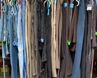 Men’s jeans, chinos and dress pants. Sizes: 32, 33, 34 waists, 29 and 30 lengths.
