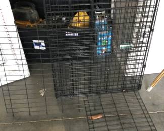 Med. Large Dog Crate