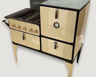 Art Deco Cream and Green Enamelware Gas Stove - Sapphire Windsor Gasoline Console Range