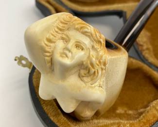 Meerschaum Nude Figurine Pipe in Case