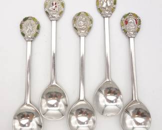 Vintage Set 5 Gorham Sterling Silver Enamel Christmas Spoons 1971-1975