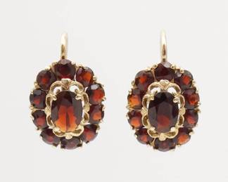 Antique 14K Gold Bohemian Garnet Dangle Earrings