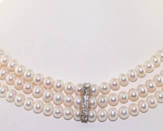 diamond and pearl necklace