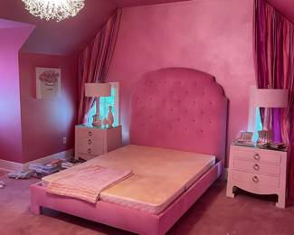 Velvet Upholstered Bed 