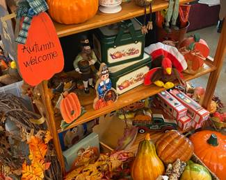 Fall Decor (Thanksgiving and Halloween)