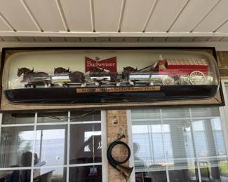 1968 Budweiser and Clydesdale lighted 6 foot bar light