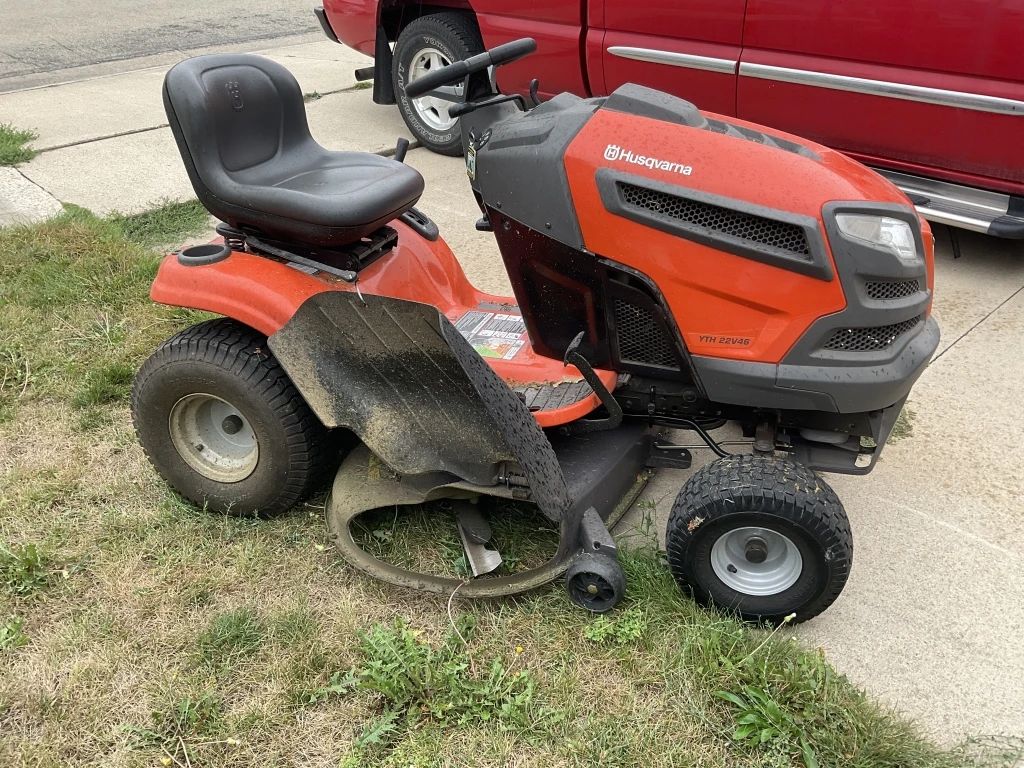 Ernest Albaugh Estate Auction in Waverly, IA starts on 9/27/2023