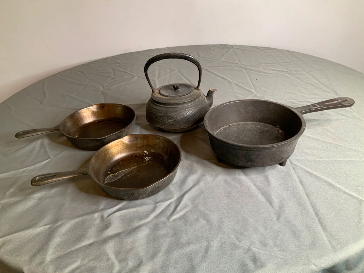 Cast Iron Skillets & Tea Kettle
