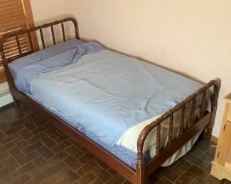 Antique Jenny Lind Style Spindle/Spool Wood Twin Bed