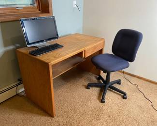 Oak Desk, HP Monitor and Keyboard, Office Chair

