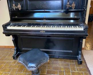 Antique TH. Mann & Co. Upright Piano