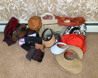NEW Sonoma Leather Sandals, Vintage Hat and More