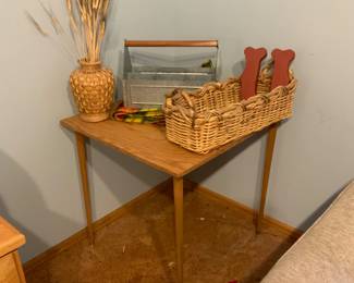  NEW Hearth and Hand Garden Caddy, Plaid Blanket