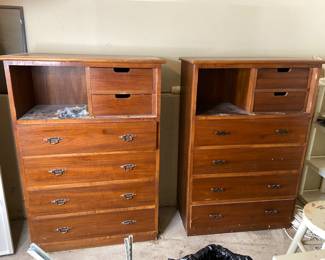 Wood Chest of Drawers