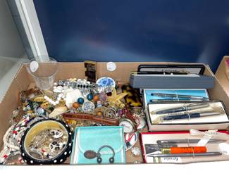 Estate Jewelry and Pens Orlando