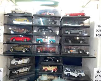 Maitso and Franklin Mint Collectible Cars Orlando Auction
