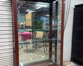 Lighted Display Case Orlando