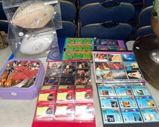 Trading Cards and signed footballs Orlando Auction