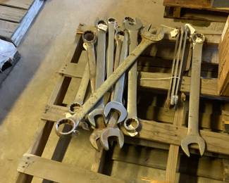 Combination wrenches 1 1/2 to 2 3/4