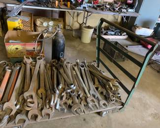 Combination wrenches 1 1/2 to 2 3/4