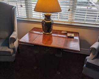 drop leaf side table