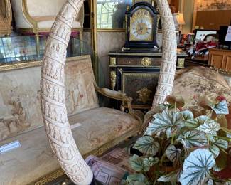 Decorative tusks