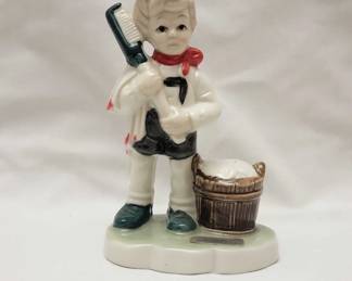 Porcelain Figurine Souvenir Of WinstonSalem, N C  