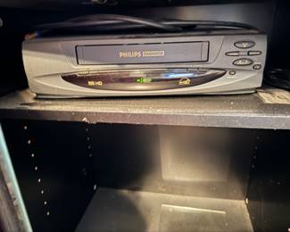 Phillips Magnavox VHS player