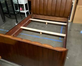 Ralph Lauren Metropolis bed