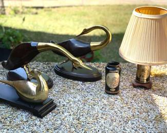 129 Big Size Golden Birds Decor  Table Lamp