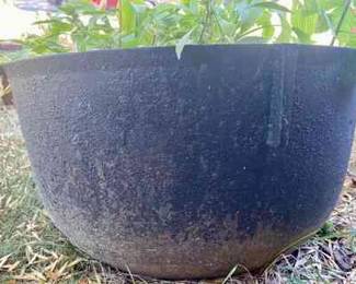 152 Large Iron Planter 