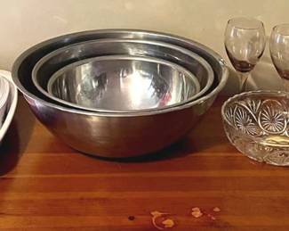 241 Assorted Dishes, Corning Ware 