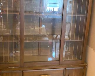 245China Cabinet