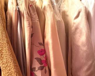 325 Dress Up For A Classy Party 