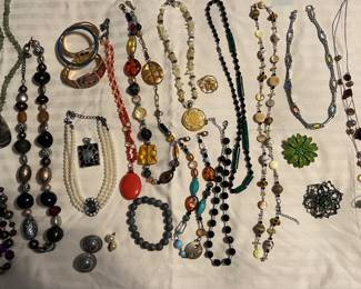 Just a little bit more of the jewelry that’s available