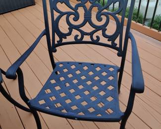 Details on the patio set chair