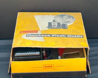 Brownie Hawkeye flash outfit