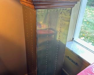 Wooden and Metal pedestal