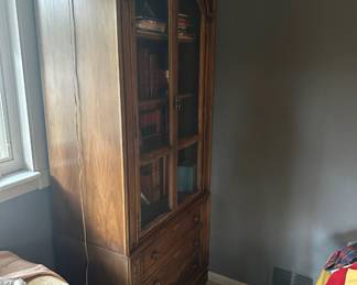 Glass Doored curio cabinet/bookshelf (drexel)