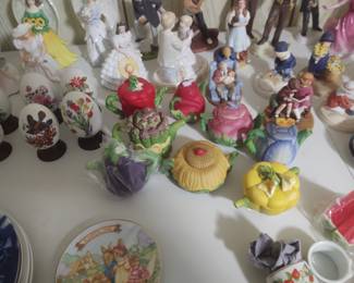 Avon fine collectibles