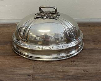 Vintage Silver Plate Meat Dome. Photo 1 of 2.