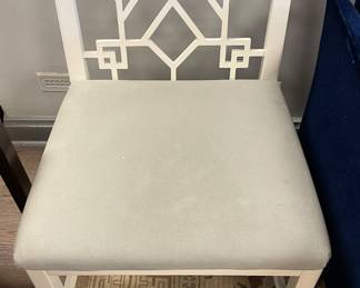 Set of 4 Baker Furniture White Chinese Chippendale Style / Lattice Back White Chairs. Photo 3 of 3.